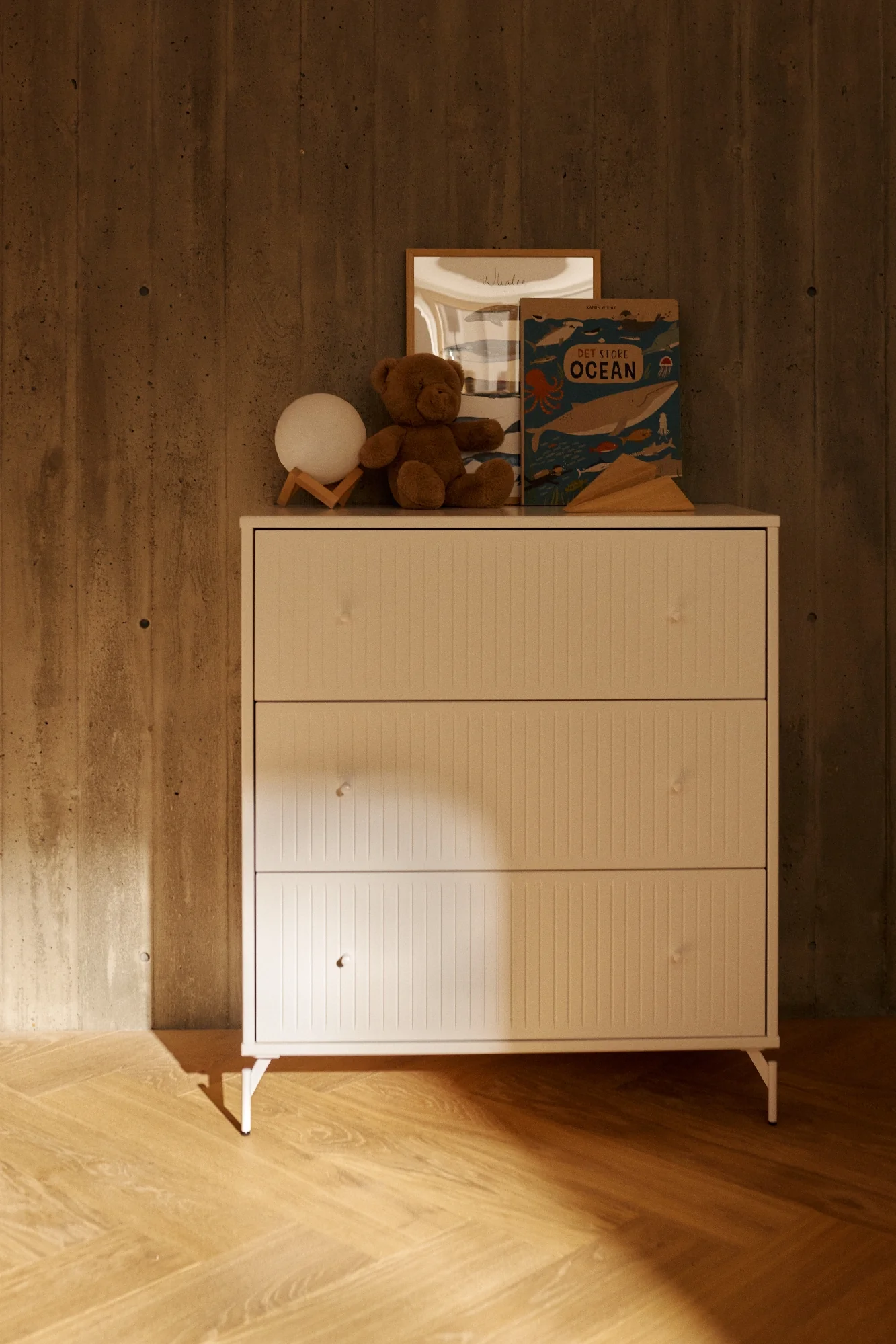 Flexa Saga Kommode 84x75,5x45 Hvid riller/Hvide ben og greb - Image 4