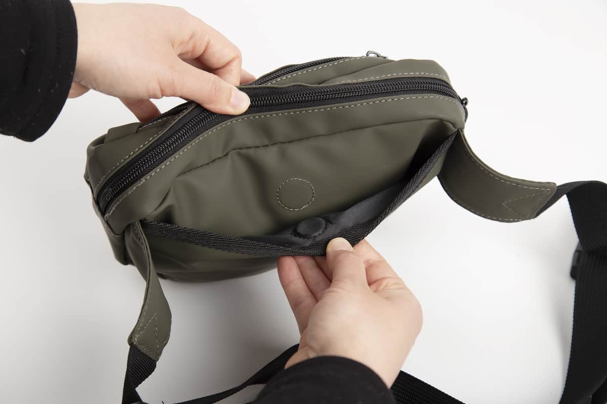 On-the-go mini taske med pusleunderlag - Army Grøn - Image 3